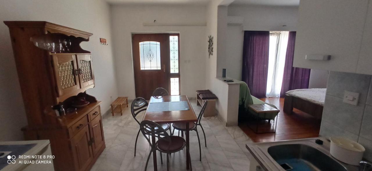 Apartments Mamic Пула Екстер'єр фото