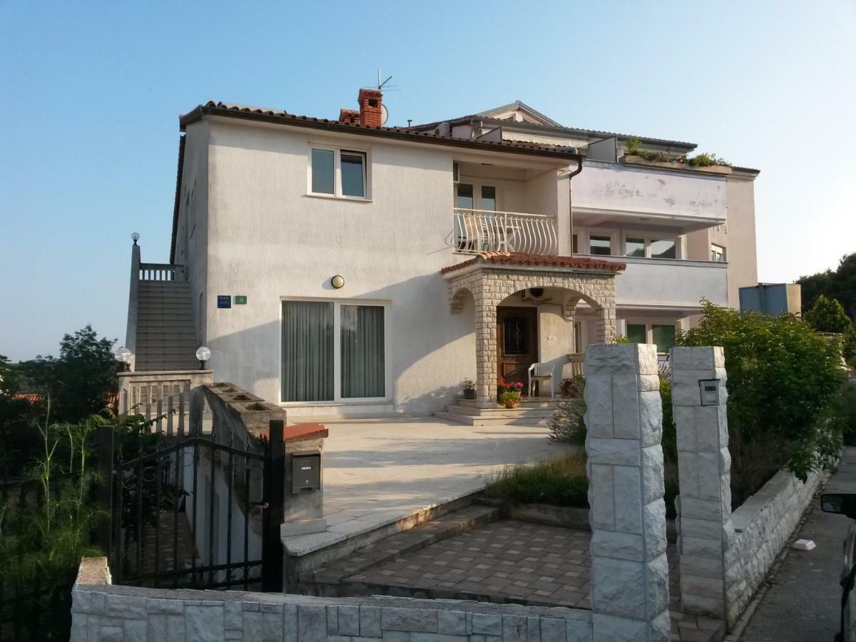 Apartments Mamic Пула Екстер'єр фото